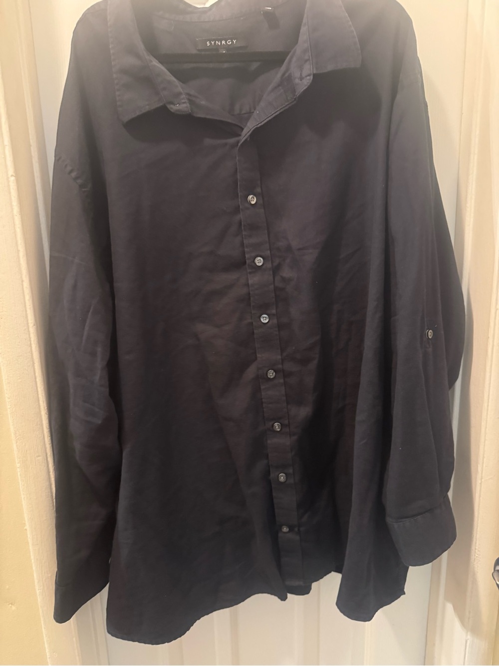 Synrgy Men's Black Long-Sleeve Dress Shirt